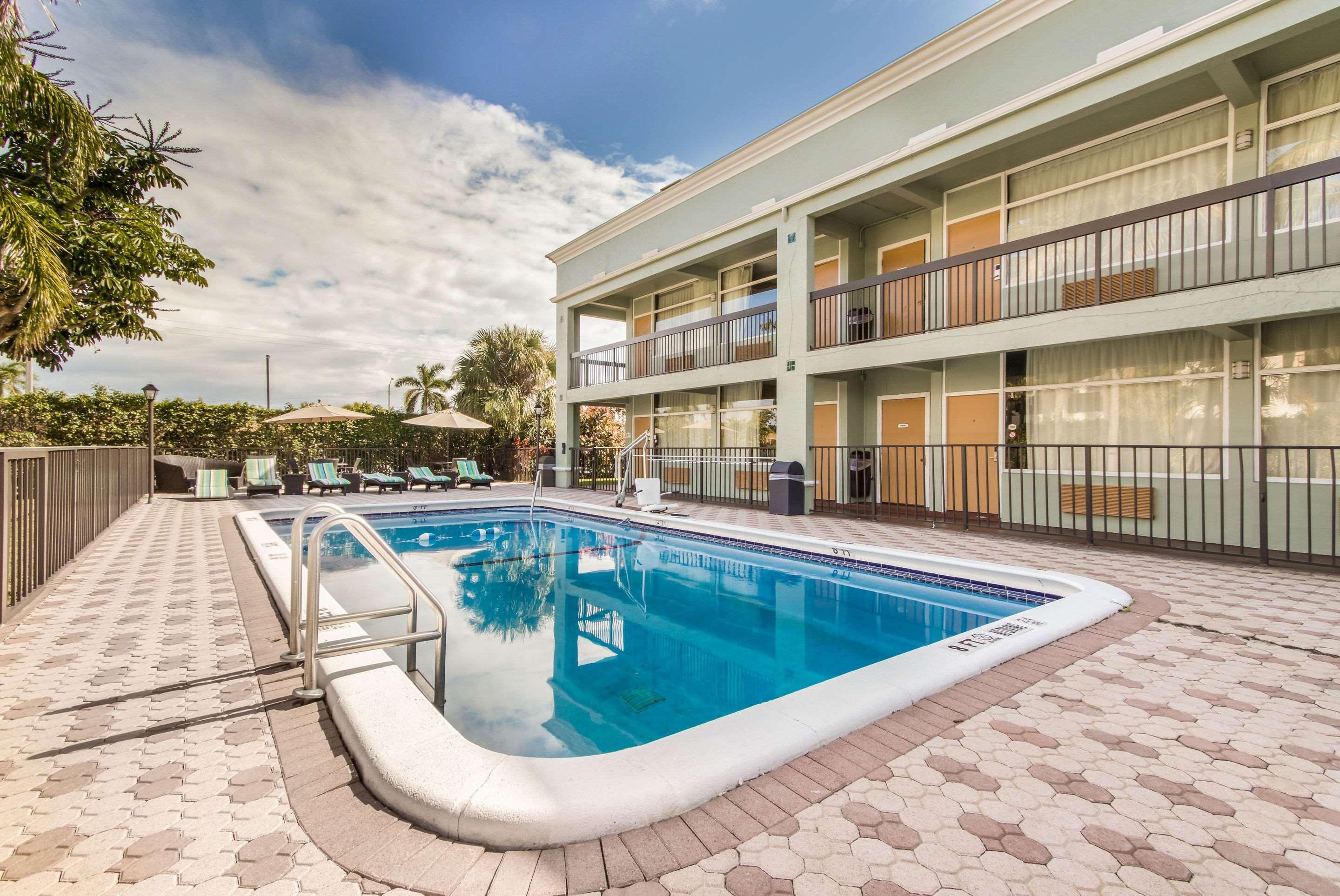 Quality Inn Boca Raton University Area Esterno foto